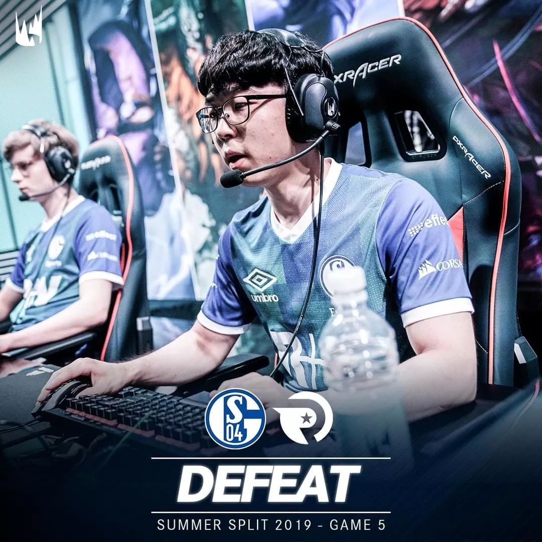 回顾英雄联盟经典时刻:传奇再现 回顾英雄联盟经典时刻:传奇再现