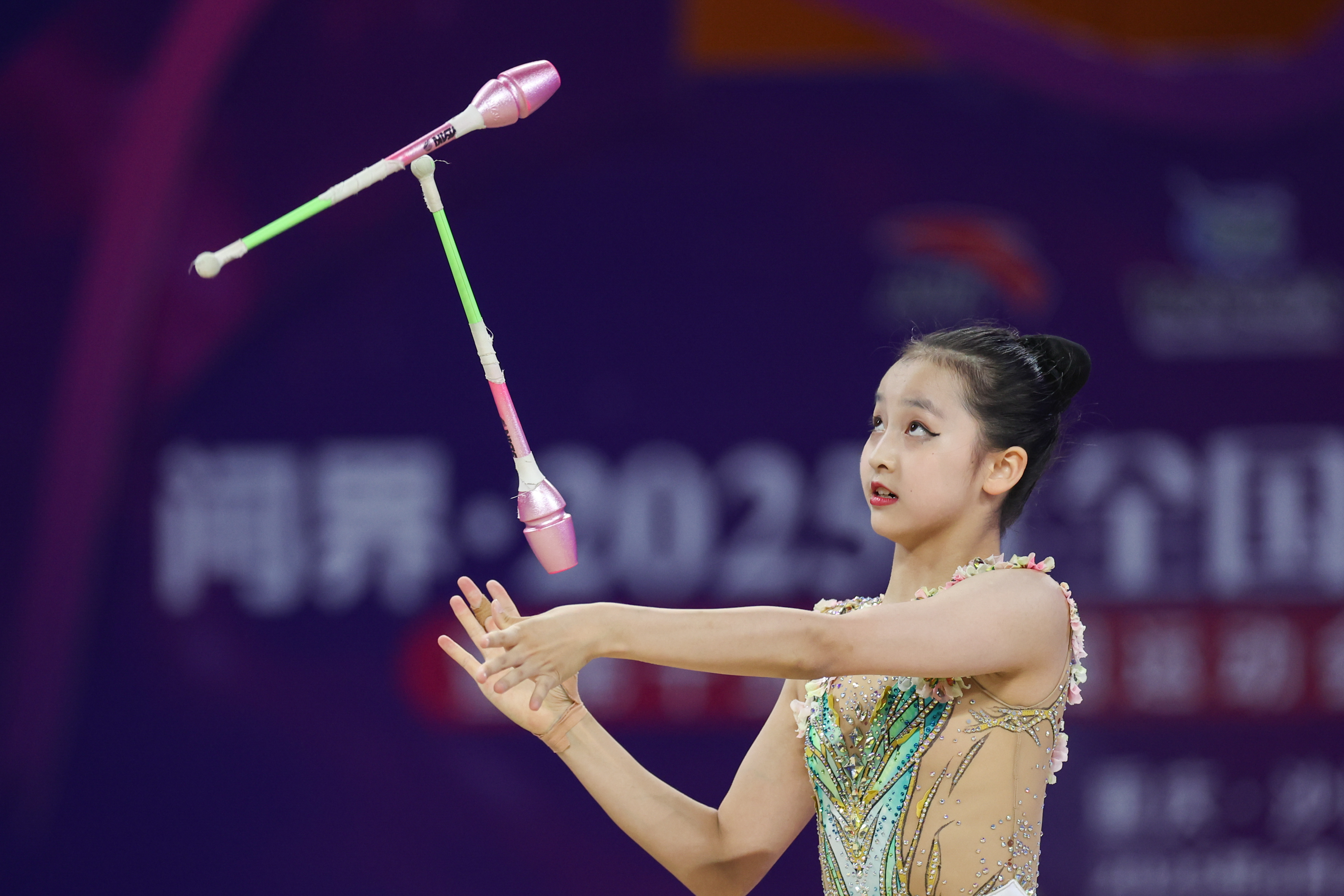 火力全开!体操比赛数据创纪录 火力全开!体操比赛数据创纪录