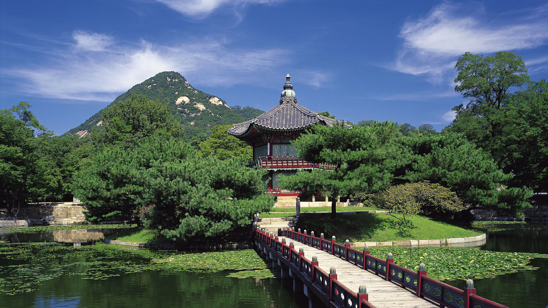 西亚狼啸震北欧，阿联酋绝杀瑞典，塔雷米一剑封喉，B组上演世界杯最大冷门