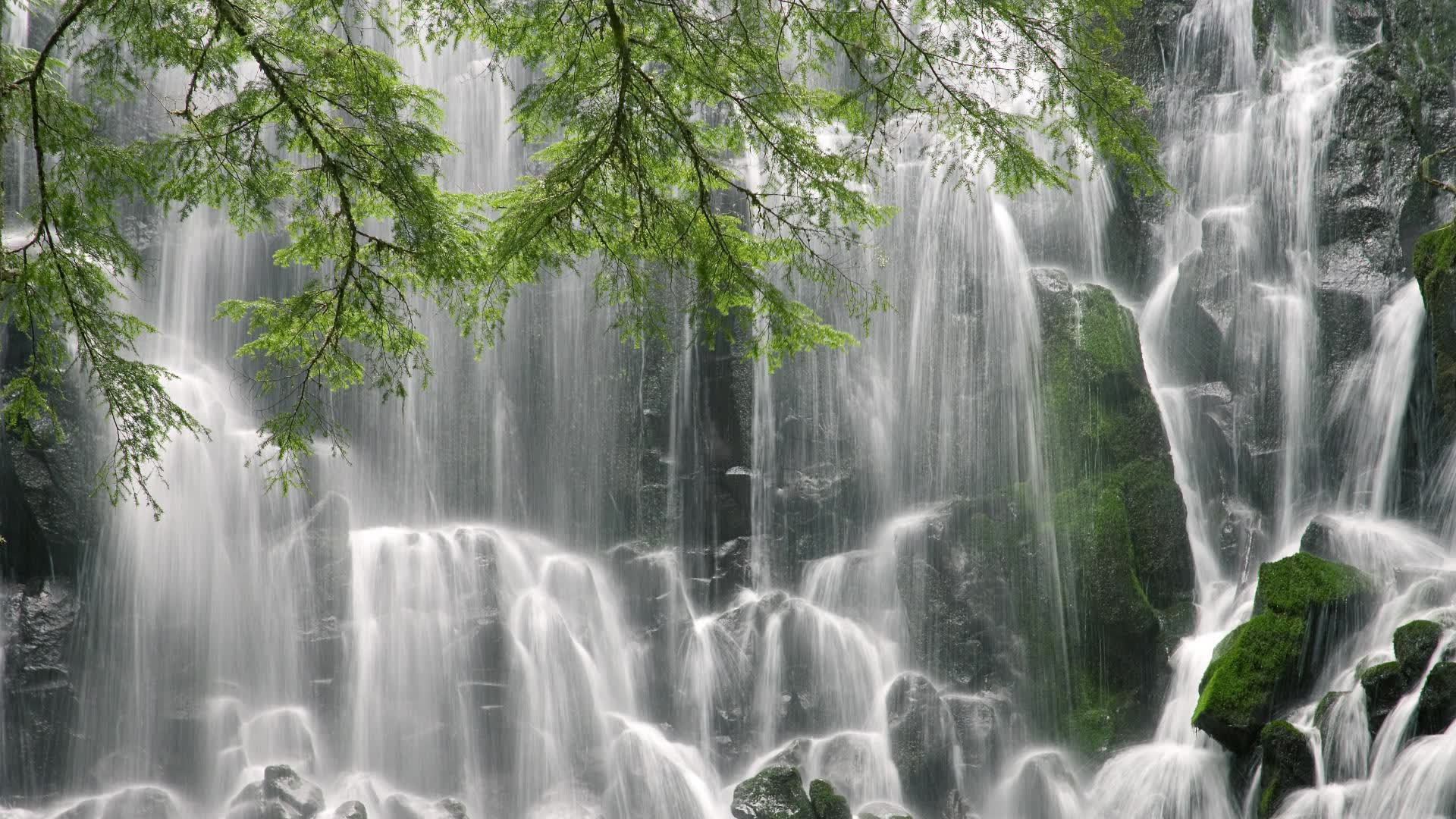 沉默的蒙得维的亚风暴，当碾压成为常态，格列兹曼的致命一击点亮2026的乌拉圭之光